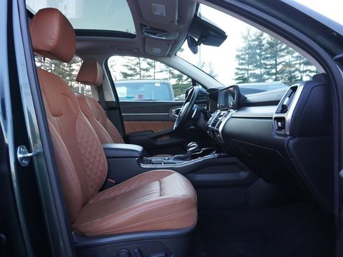 Used 2023 Kia Sorento SX Prestige image 37