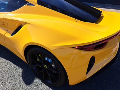 New 2025 Lotus Emira image 18