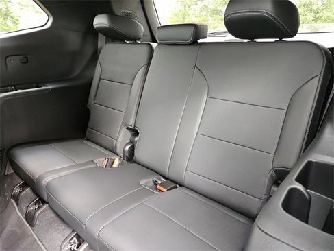 New 2025 Buick Enclave Preferred w/ Super Cruise Package image 31