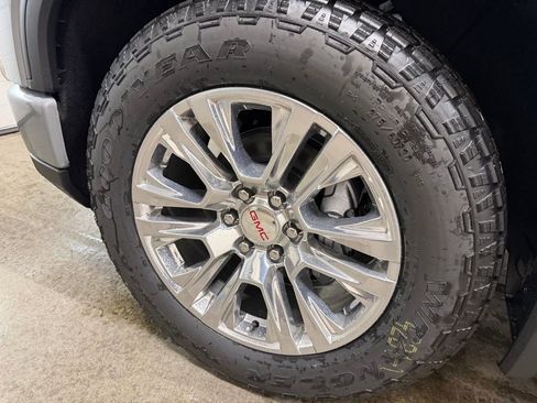 New 2026 GMC Sierra 1500 Denali w/ Technology Package image 14