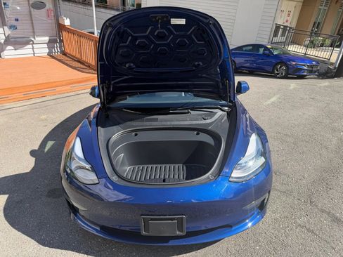 Used 2022 Tesla Model 3 Long Range AWD/4WD image 15