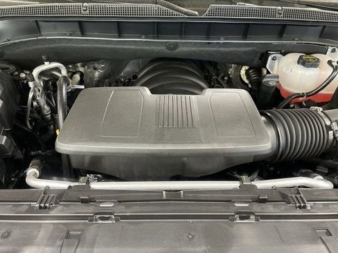 New 2026 Chevrolet Suburban High Country w/ Sun And Tow Package AWD/4WD image 28