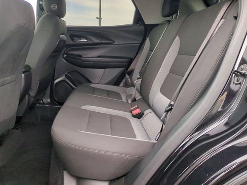 Used 2025 Chevrolet TrailBlazer LT FWD image 28