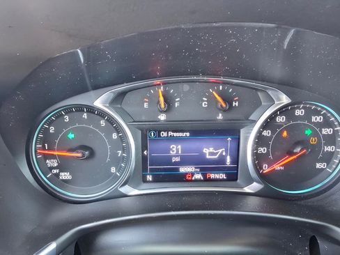 Used 2020 Chevrolet Equinox LT w/ Driver Convenience Package image 22