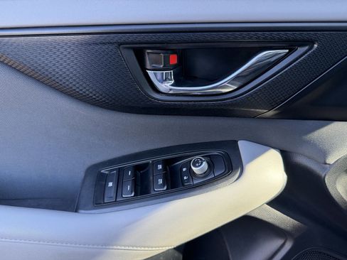 Used 2023 Subaru Outback Premium w/ Popular Package #1 image 11