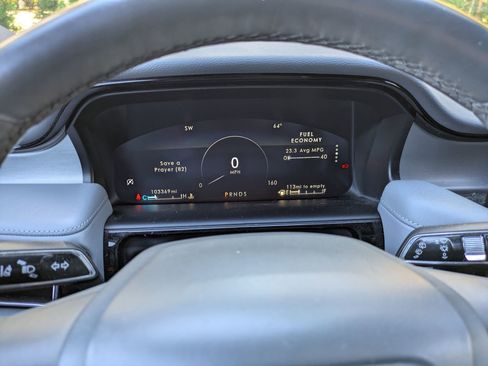 Used 2021 Lincoln Nautilus Reserve image 18