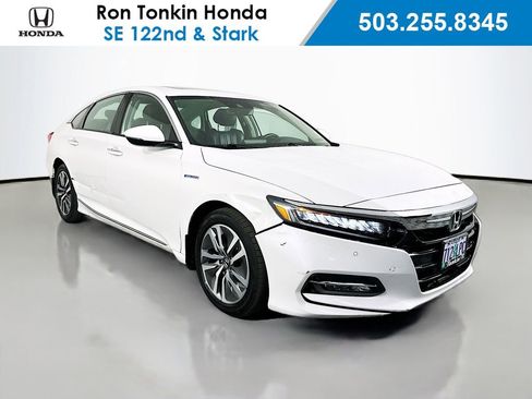 Used 2018 Honda Accord Touring image 1