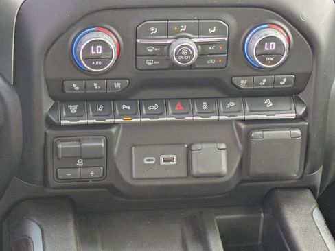 Used 2023 Chevrolet Silverado 2500 LTZ w/ LTZ Convenience Package image 24