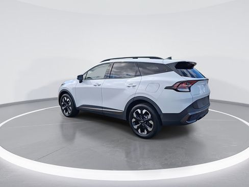 Used 2023 Kia Sportage X-Line AWD/4WD image 7
