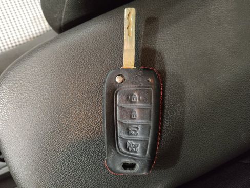 Used 2021 Hyundai Kona SE AWD/4WD image 32