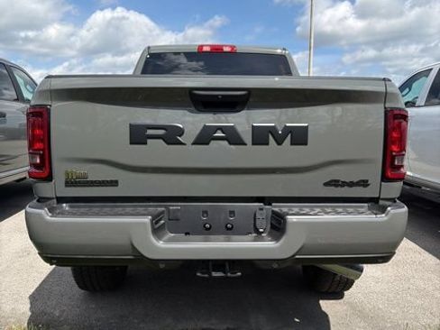 New 2026 RAM 2500 Big Horn AWD/4WD image 10