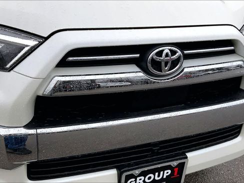 Used 2022 Toyota 4Runner Limited image 30