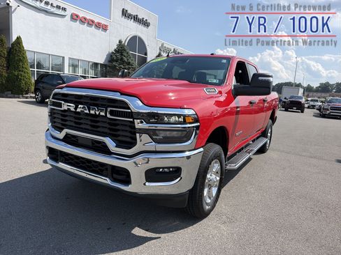Used 2026 RAM 2500 Big Horn AWD/4WD image 1