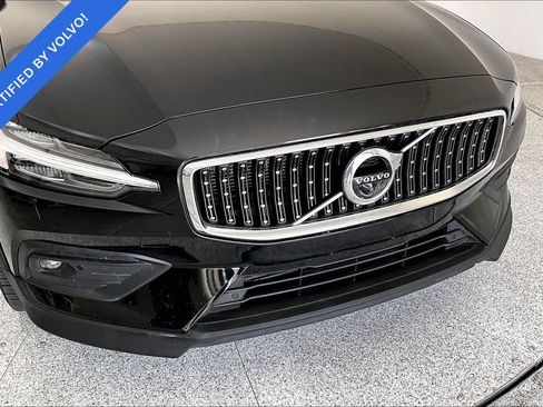 Used 2022 Volvo V60 T5 Cross Country w/ Advanced Package AWD/4WD image 36