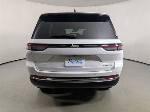 New 2025 Jeep Grand Cherokee Limited image 6