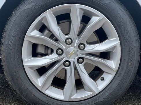 Used 2020 Chevrolet Malibu LT FWD image 7