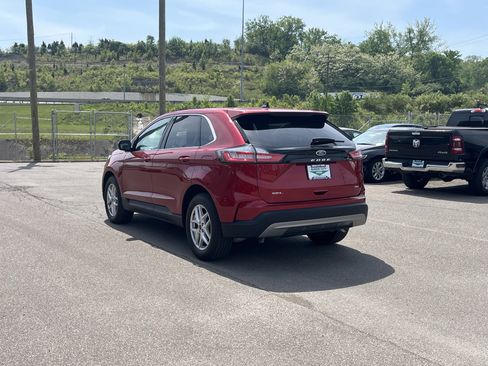 Used 2024 Ford Edge SEL w/ Convenience Package AWD/4WD image 5
