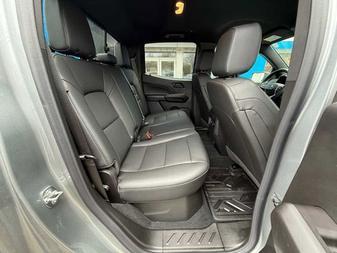 Used 2025 Chevrolet Colorado Trail Boss image 34