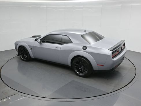 Used 2021 Dodge Challenger R/T Scat Pack RWD image 40