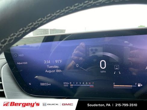 Used 2025 Buick Envision Sport Touring AWD/4WD image 21