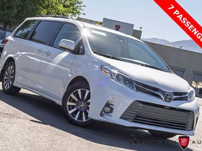 Used 2020 Toyota Sienna Limited