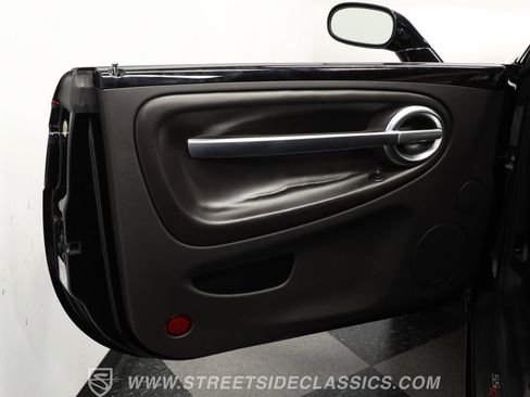 Used 2006 Chevrolet SSR w/ Preferred Equipment Group image 34