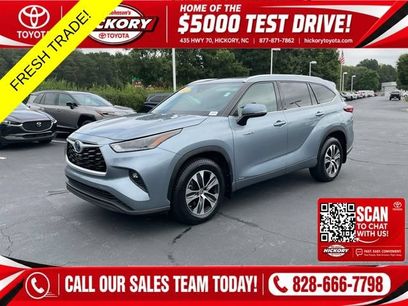Used 2021 Toyota Highlander XLE