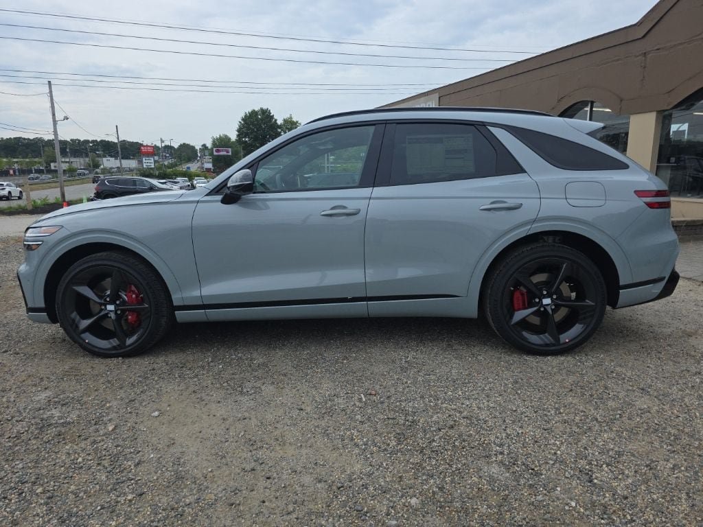New 2027 Genesis GV70 3.5T Prestige AWD/4WD image 2