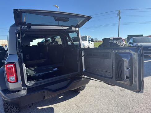 New 2025 Ford Bronco Big Bend w/ Black Diamond Package AWD/4WD image 17