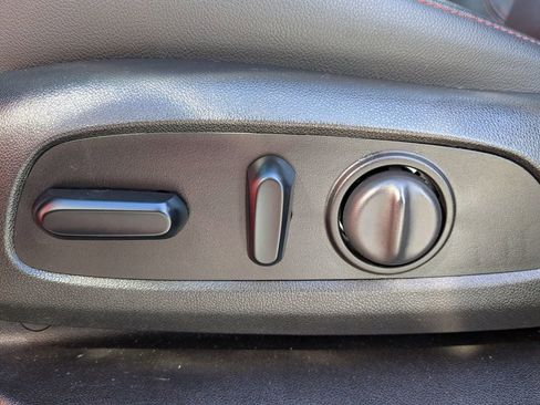 Used 2019 Chevrolet Blazer RS image 22