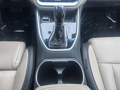 Used 2020 Subaru Outback Limited AWD/4WD image 40