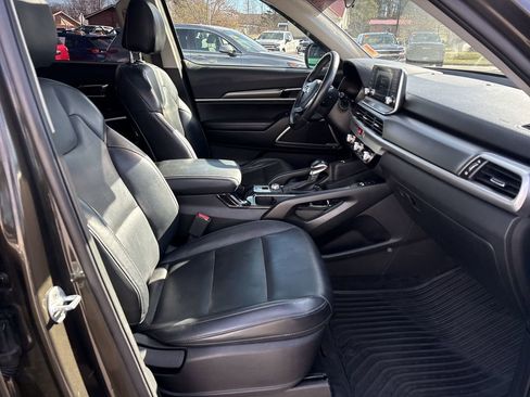 Used 2020 Kia Telluride S image 29
