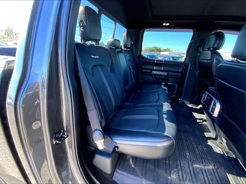 Used 2019 Ford F150 Platinum w/ Equipment Group 701A Luxury image 20