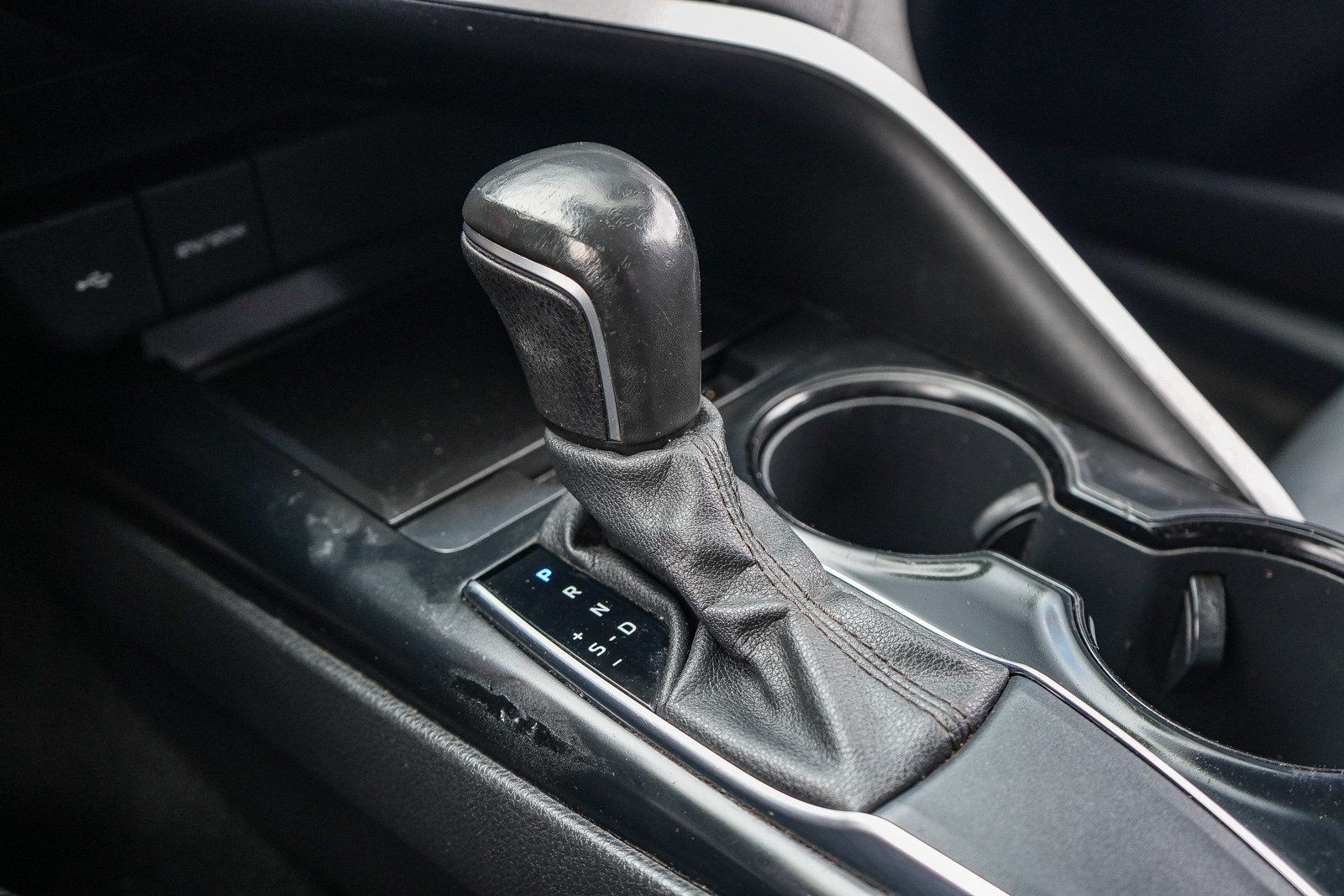 Certified 2020 Toyota Camry SE FWD image 20