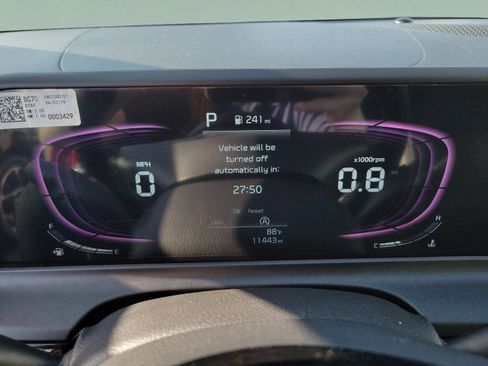 Certified 2025 Kia Seltos S FWD image 28