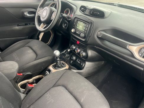 Used 2017 Jeep Renegade Sport w/ Power & Air Group image 13