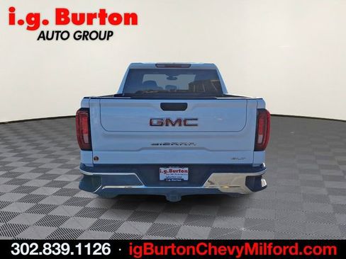 Certified 2025 GMC Sierra 1500 SLT image 5
