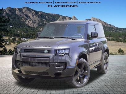 New 2025 Land Rover Defender 90 X-Dynamic SE