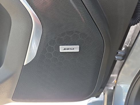 Used 2021 Chevrolet Tahoe Z71 w/ Z71 Off-Road Package image 28