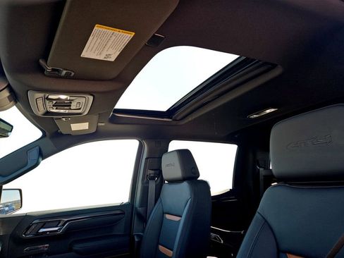 New 2026 GMC Sierra 1500 AT4 w/ AT4 Premium Package image 28