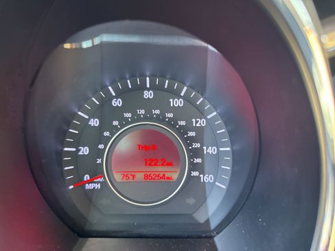 Used 2013 Kia Optima LX w/ Convenience Pkg image 9