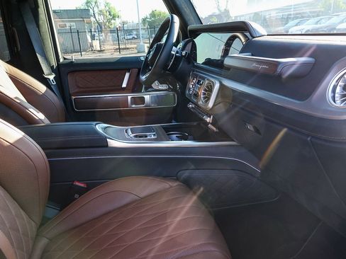 Used 2025 Mercedes-Benz G 63 AMG 4MATIC image 20