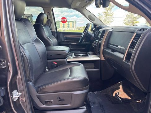 Used 2014 RAM 2500 Laramie w/ Protection Group AWD/4WD image 19
