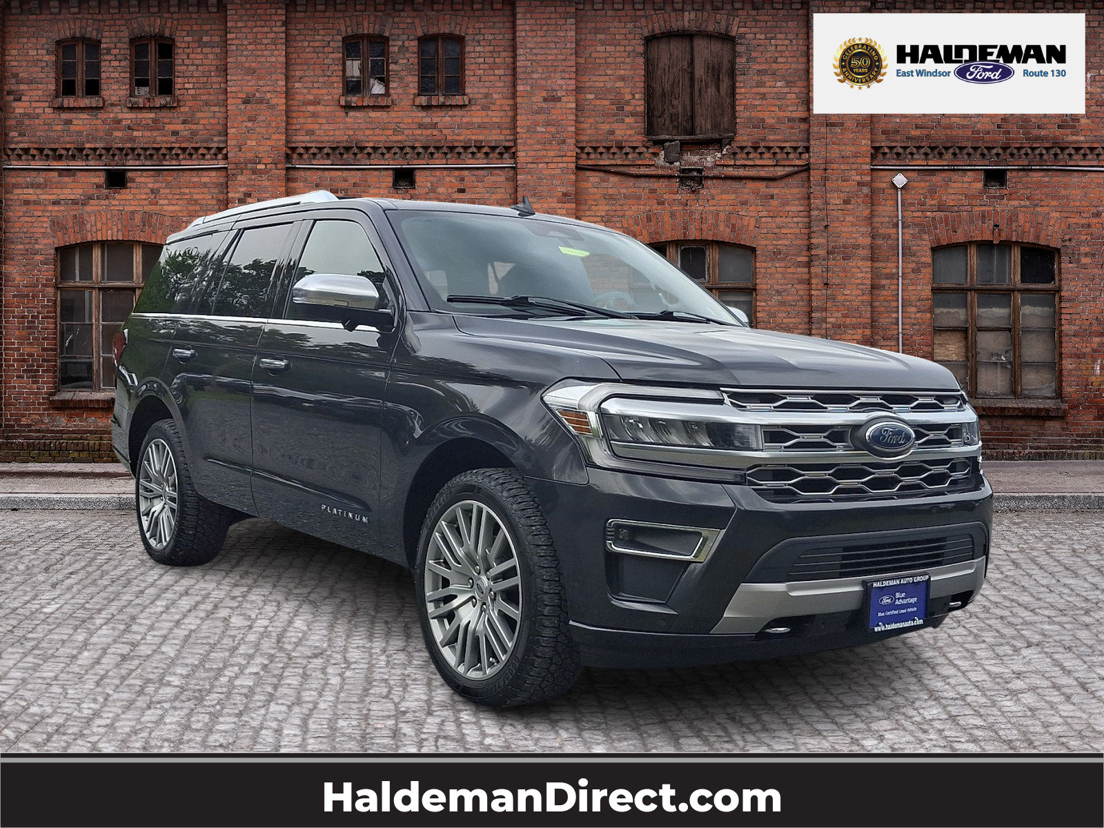 Certified 2023 Ford Expedition Platinum AWD/4WD image 1
