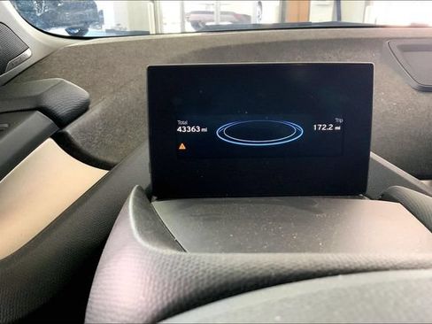 Used 2020 BMW i3 RWD image 9