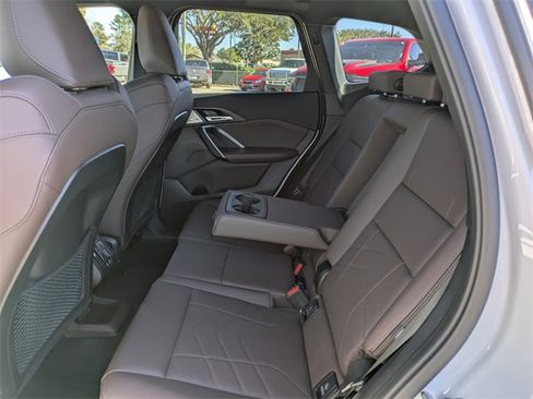Used 2023 BMW X1 xDrive28i w/ Premium Package image 14