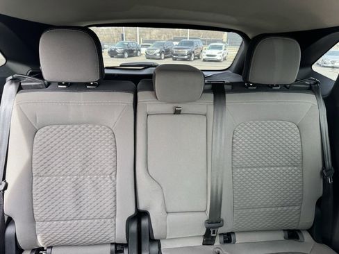 Used 2020 Ford Escape SE image 9