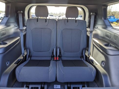 New 2025 Jeep Grand Cherokee L Laredo image 41