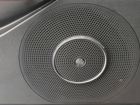 Used 2022 Ford Expedition Max Limited image 34