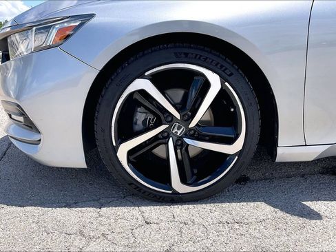 Used 2020 Honda Accord Sport image 35